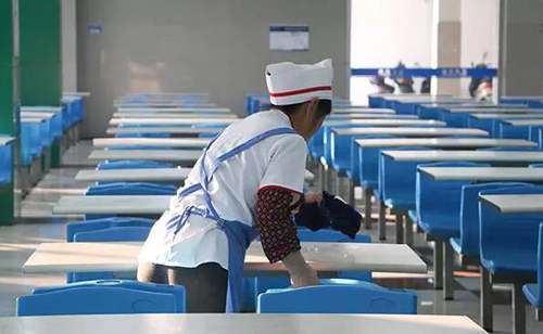 食堂里每天都在發生些什么，你一定不知道