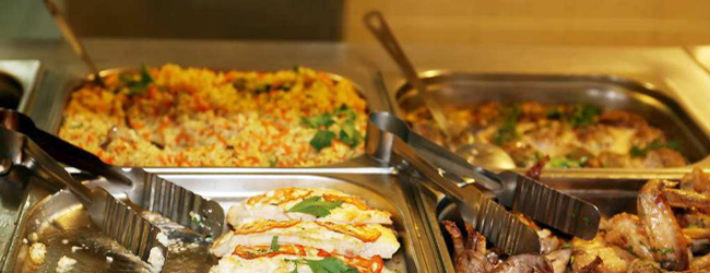 正規(guī)食堂承包:注重食品安全,吃上放心飯菜