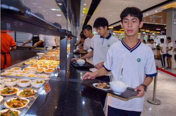 食堂承包公司對于企業的作用僅僅是省事而已嗎?